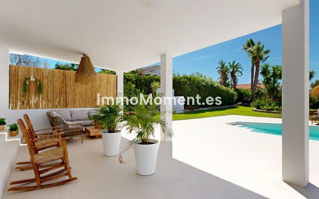 Bestaande woning - Villa - Estepona  - Estepona Centro