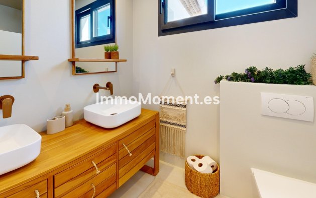 Bestaande woning - Villa - Estepona  - Estepona Centro