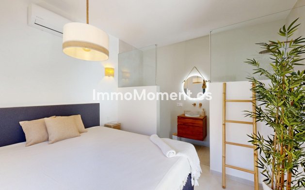 Bestaande woning - Villa - Estepona  - Estepona Centro