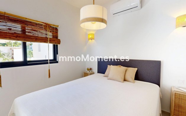 Bestaande woning - Villa - Estepona  - Estepona Centro