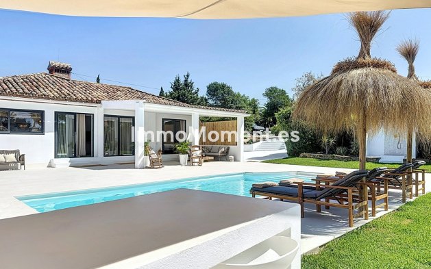 Bestaande woning - Villa - Estepona  - Estepona Centro