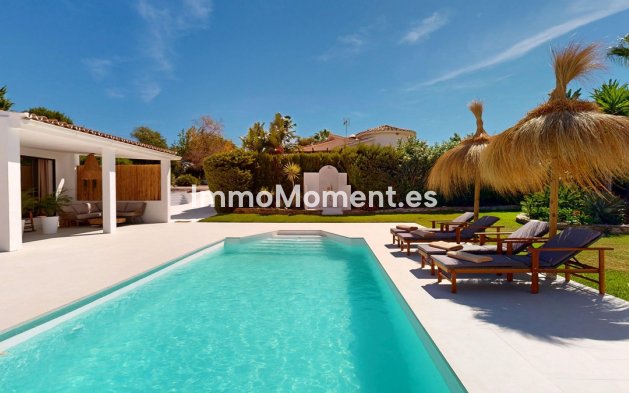 Bestaande woning - Villa - Estepona  - Estepona Centro
