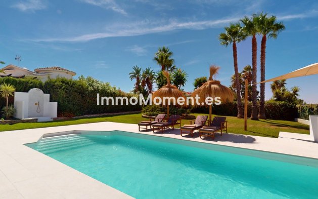 Bestaande woning - Villa - Estepona  - Estepona Centro