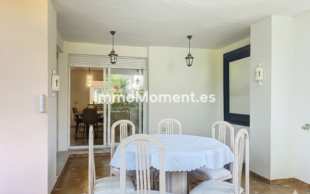 Wiederverkauf - Villa - Marbella - Guadalmina Alta