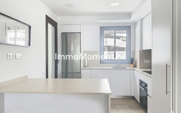 Wiederverkauf - Wohnung - Estepona  - Estepona Centro