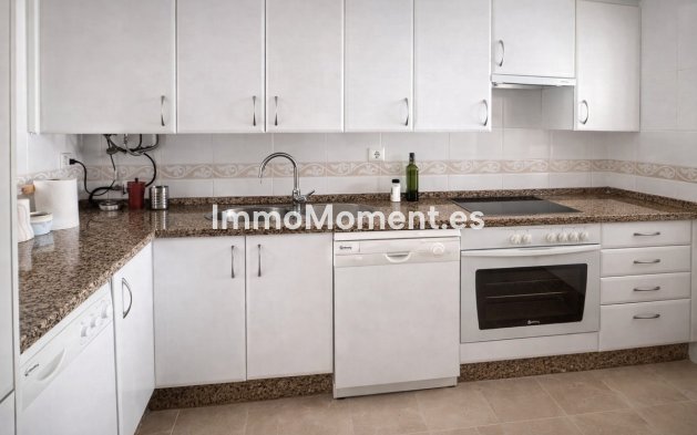 Wiederverkauf - Wohnung - Marbella - Guadalmina Alta