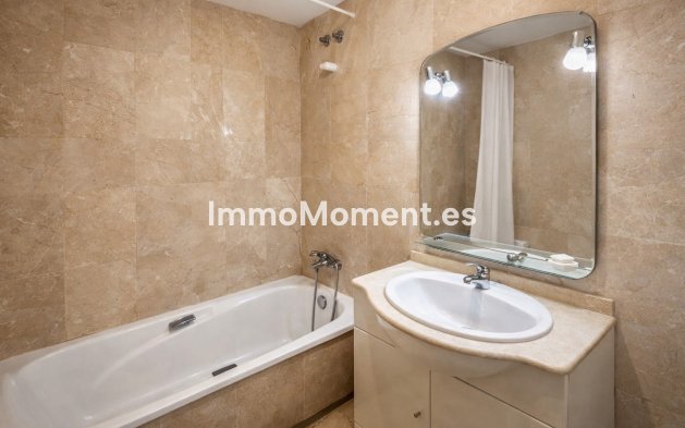 Wiederverkauf - Wohnung - Marbella - Guadalmina Alta