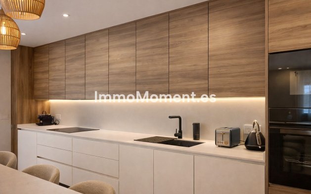 Wiederverkauf - Wohnung - Estepona  - Estepona Centro