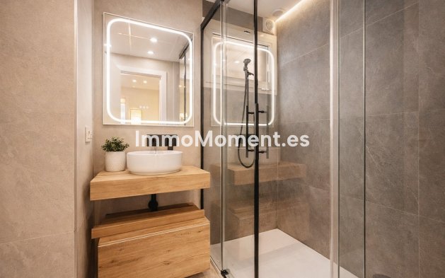 Wiederverkauf - Wohnung - Estepona  - Estepona Centro