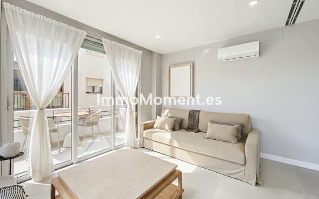 Wiederverkauf - Wohnung - Estepona  - Estepona Centro