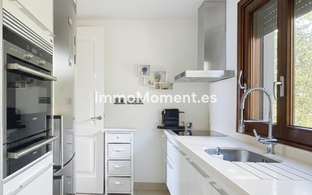 Reventa - Apartamento - Estepona  - Estepona Centro