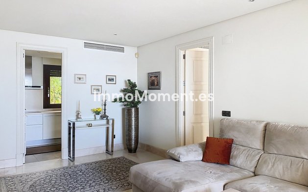 Reventa - Apartamento - Estepona  - Estepona Centro