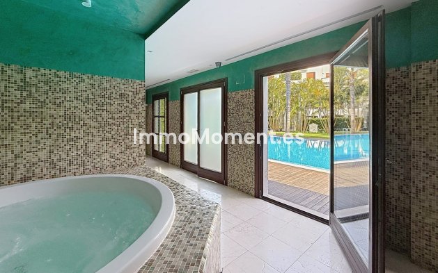 Reventa - Apartamento - Estepona  - Estepona Centro