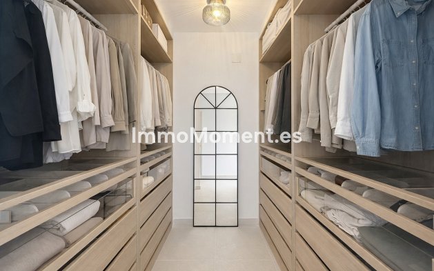 Wiederverkauf - Reihenhaus - Estepona  - Estepona Centro