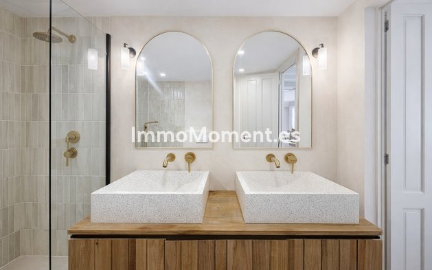 Wiederverkauf - Reihenhaus - Estepona  - Estepona Centro