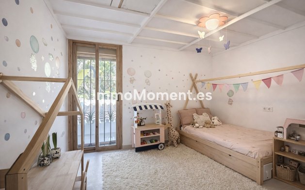 Wiederverkauf - Reihenhaus - Estepona  - Estepona Centro