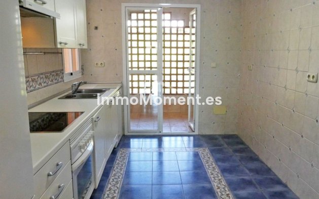 Wiederverkauf - Wohnung - Marbella - Guadalmina Baja