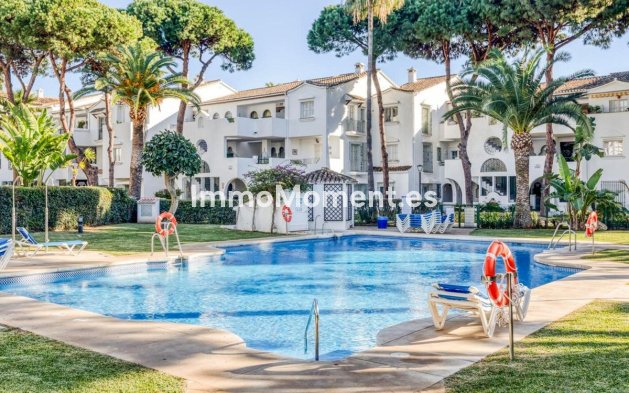 Resale - Apartment - Estepona - New Golden Mile