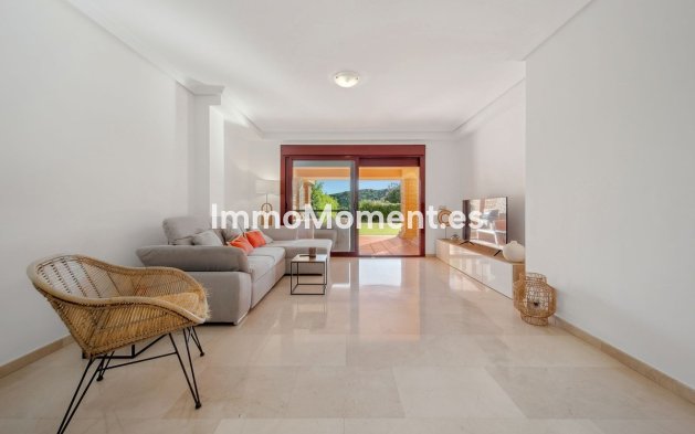 Resale - Apartment - Casares - Casares Playa