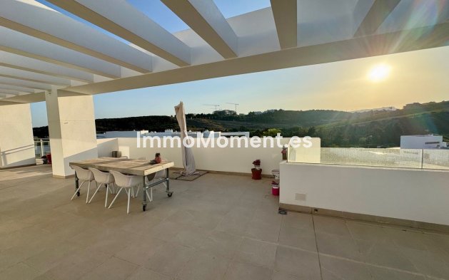 Resale - Apartment - Casares - Casares Centro