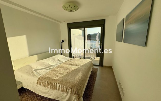 Resale - Apartment - Casares - Casares Centro