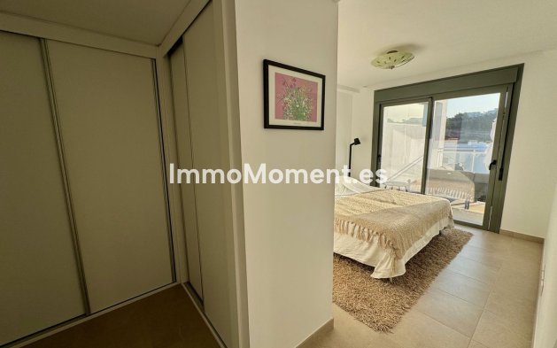 Resale - Apartment - Casares - Casares Centro