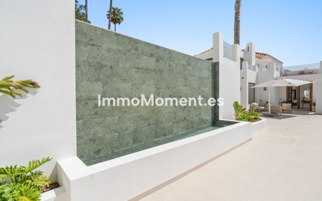 Wiederverkauf - Villa - Marbella - Nueva Andalucía