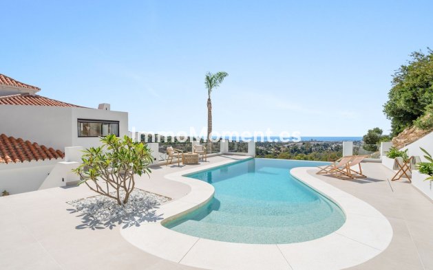 Wiederverkauf - Villa - Marbella - Nueva Andalucía
