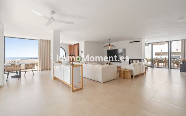 Wiederverkauf - Villa - Marbella - Nueva Andalucía