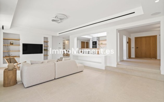 Wiederverkauf - Villa - Marbella - El Rosario