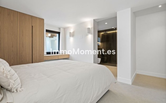 Wiederverkauf - Villa - Marbella - El Rosario