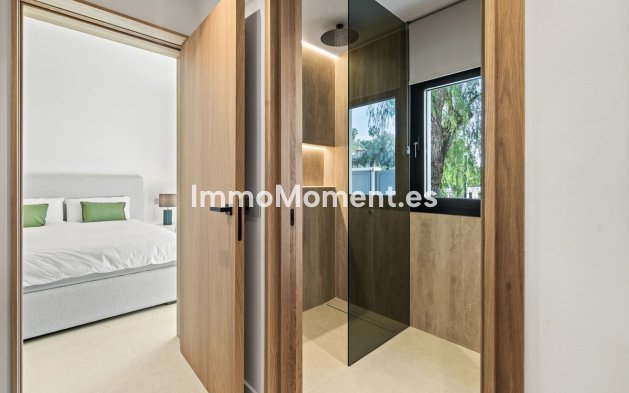 Wiederverkauf - Villa - Marbella - El Rosario