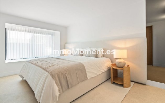 Wiederverkauf - Villa - Marbella - El Rosario