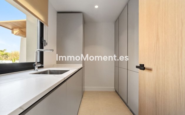 Wiederverkauf - Villa - Marbella - El Rosario