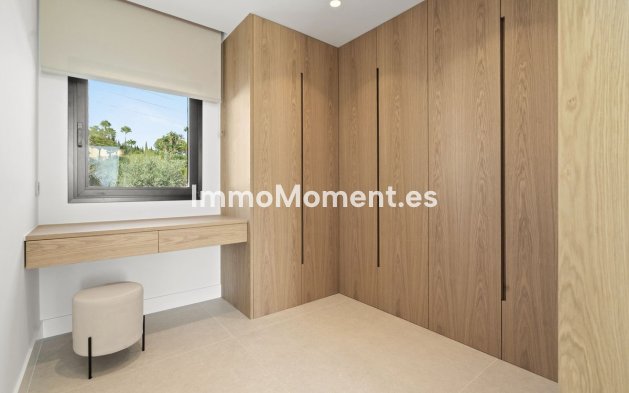 Wiederverkauf - Villa - Marbella - El Rosario