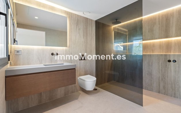 Wiederverkauf - Villa - Marbella - El Rosario