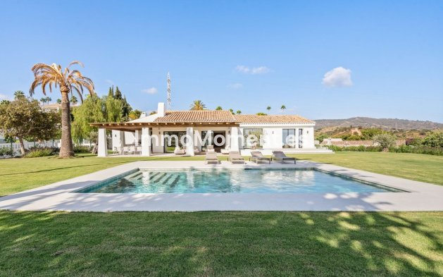 Wiederverkauf - Villa - Marbella - El Rosario