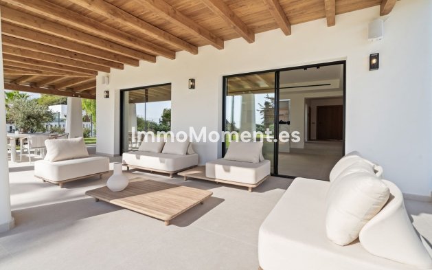 Wiederverkauf - Villa - Marbella - El Rosario