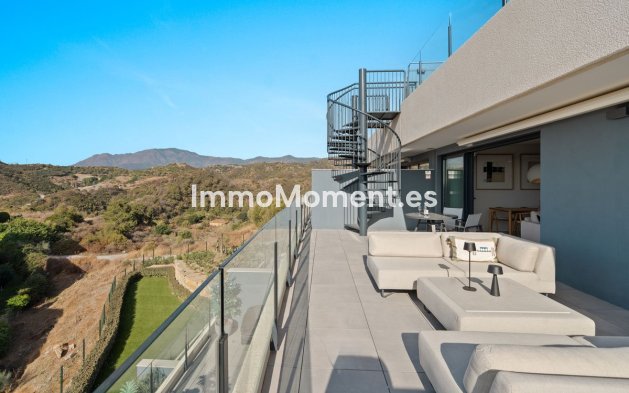 Resale - Apartment - Estepona - Estepona Centro