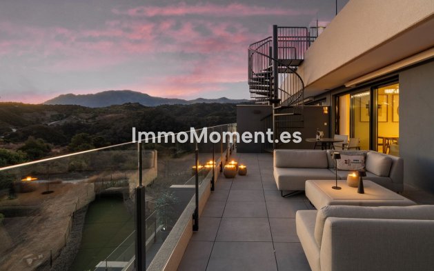 Resale - Apartment - Estepona - Estepona Centro