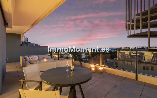 Resale - Apartment - Estepona - Estepona Centro