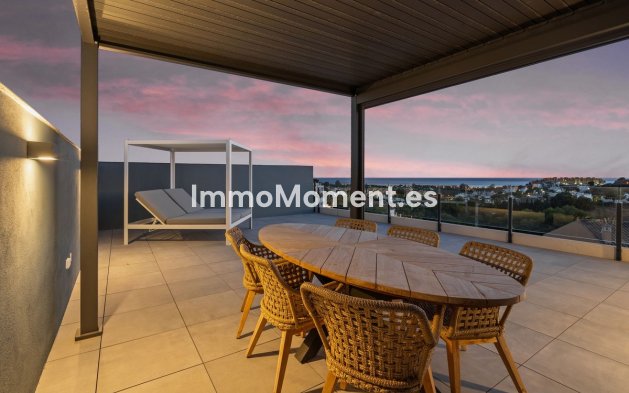 Resale - Apartment - Estepona - Estepona Centro