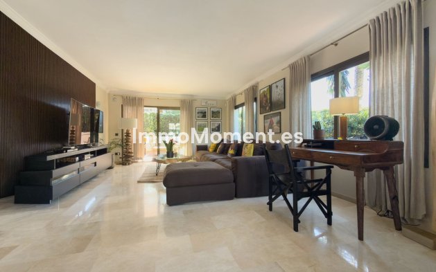 Revente - Appartement - Marbella - Elviria