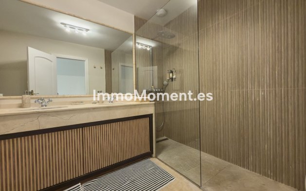 Revente - Appartement - Marbella - Elviria
