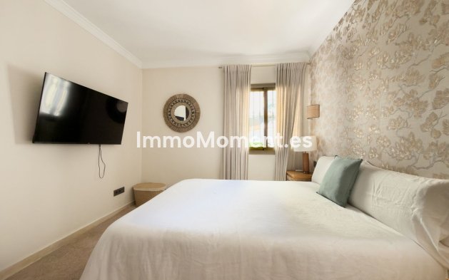 Revente - Appartement - Marbella - Elviria