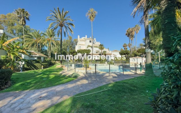 Revente - Appartement - Marbella - Elviria