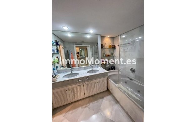 Wiederverkauf - Wohnung - Marbella - Puerto Banús
