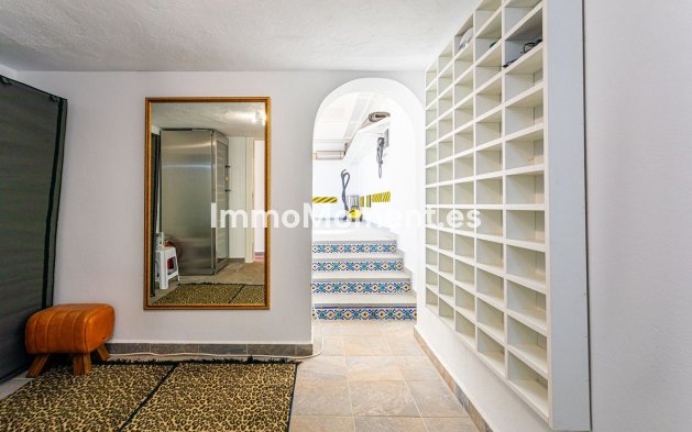 Bestaande woning - Vrijstaande villa - Benalmadena - Benalmadena Centro