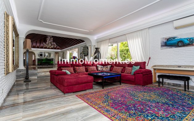 Bestaande woning - Vrijstaande villa - Benalmadena - Benalmadena Centro
