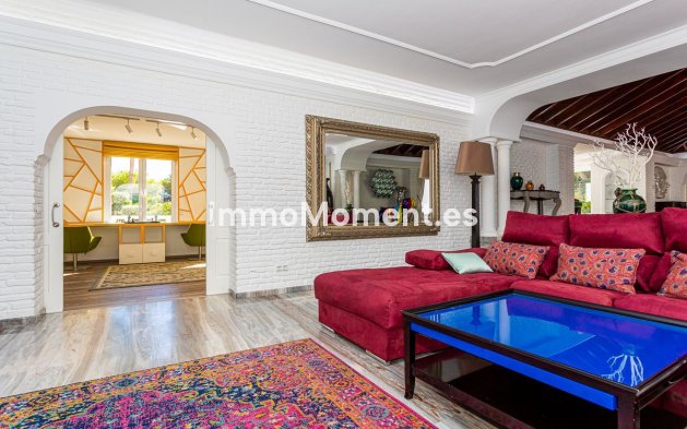 Bestaande woning - Vrijstaande villa - Benalmadena - Benalmadena Centro